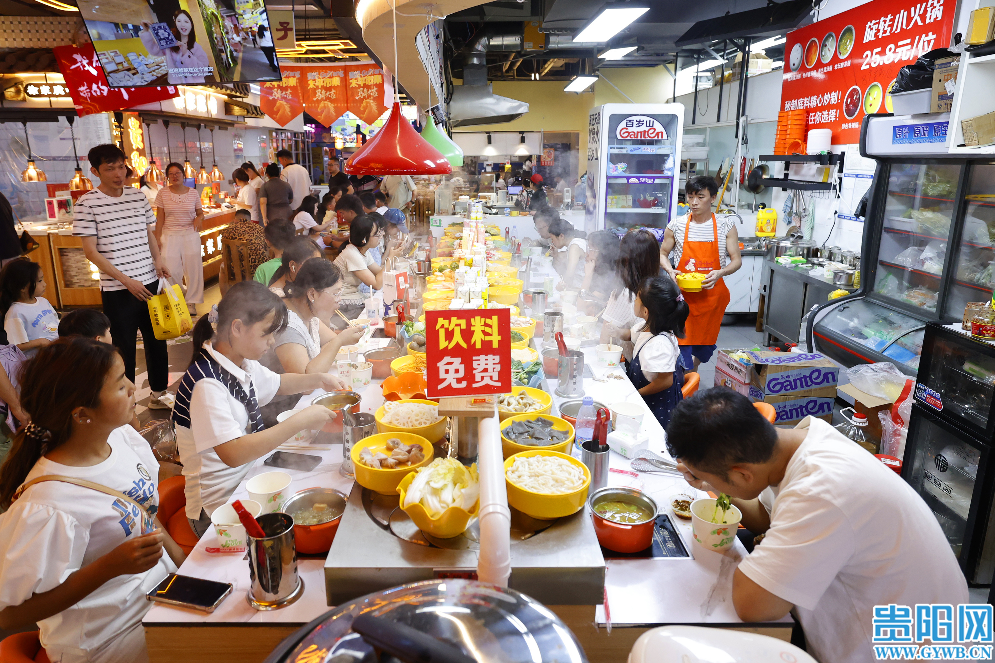 焦点快看：【图见贵阳】贵阳各大美食城人气火爆